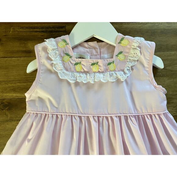 The Oaks Apparel Lulu Pink Yellow Embroidered Lemons Sleeveless Lace Dress 4 - Picture 2 of 7